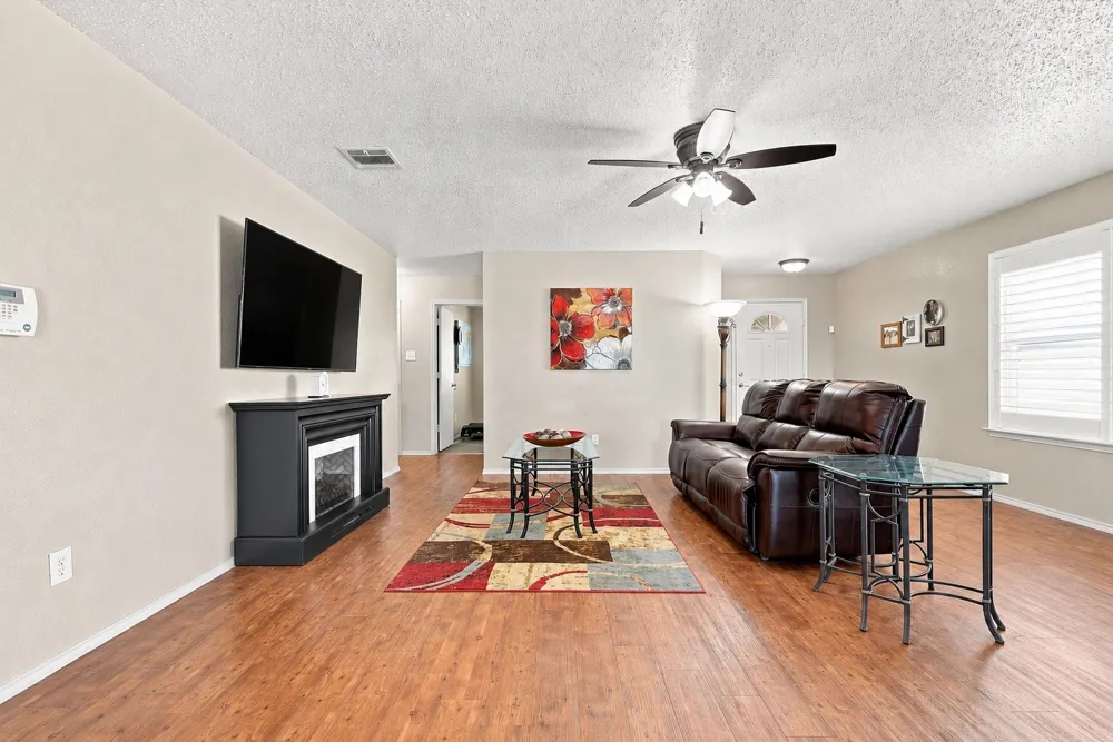 2036 Moonlight Trail Heartland, TX 75126