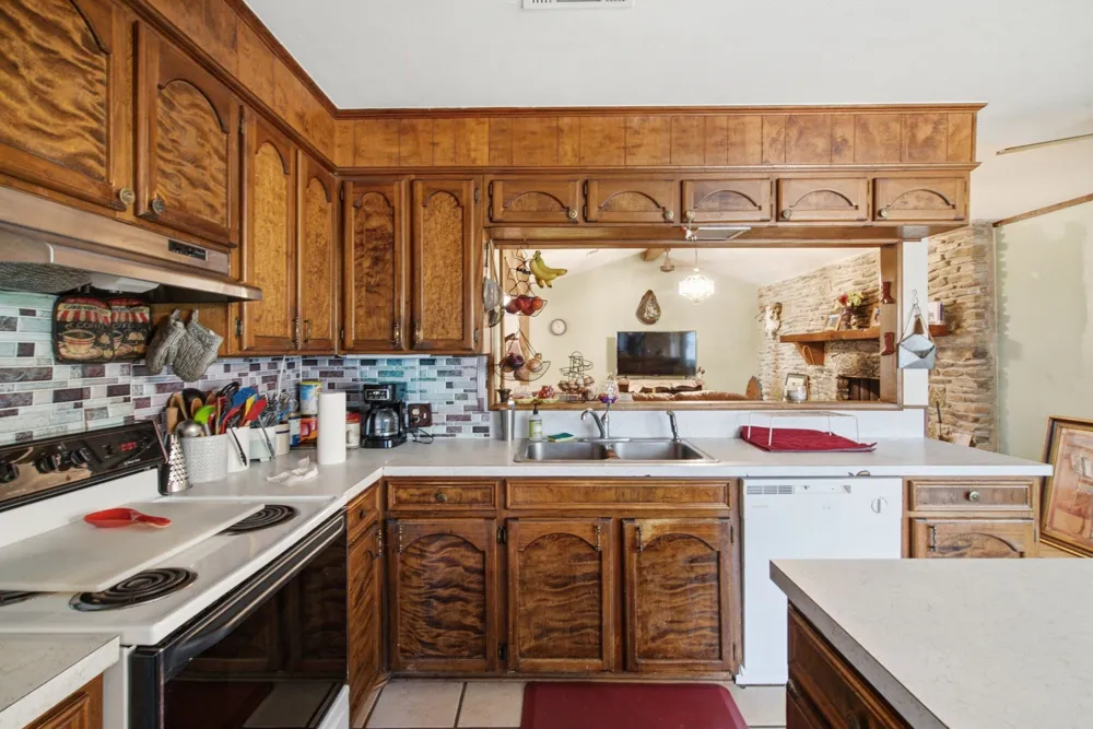 1399 State Highway 16 Priddy, TX 76442