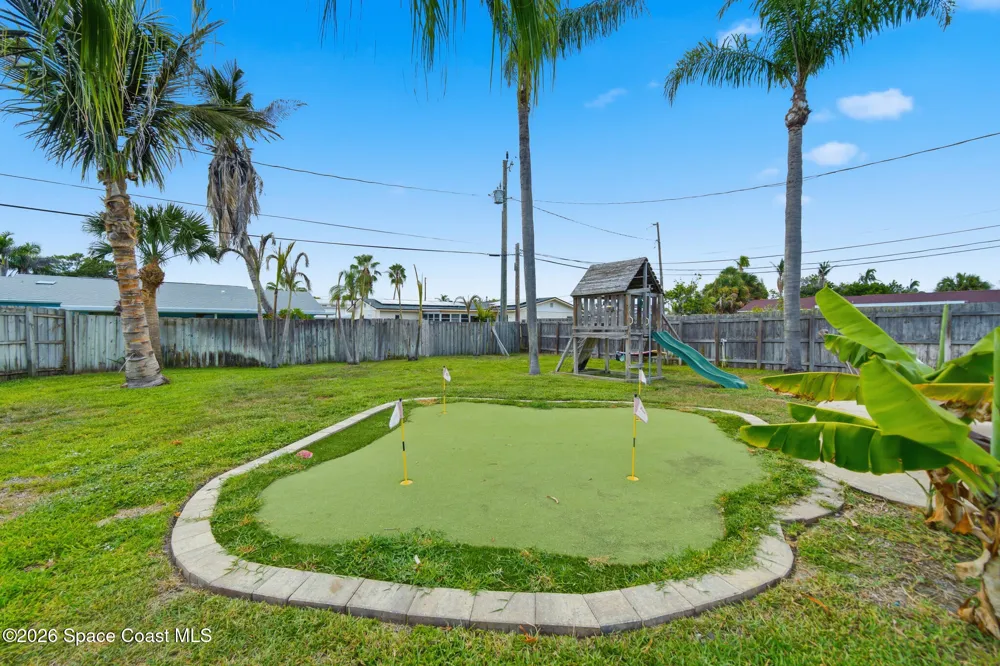 1172 Bay Drive E Indian Harbour Beach, FL 32937