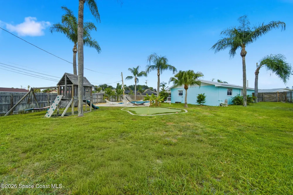 1172 Bay Drive E Indian Harbour Beach, FL 32937