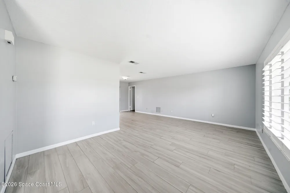 1172 Bay Drive E Indian Harbour Beach, FL 32937