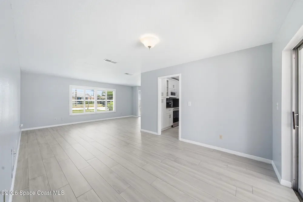 1172 Bay Drive E Indian Harbour Beach, FL 32937