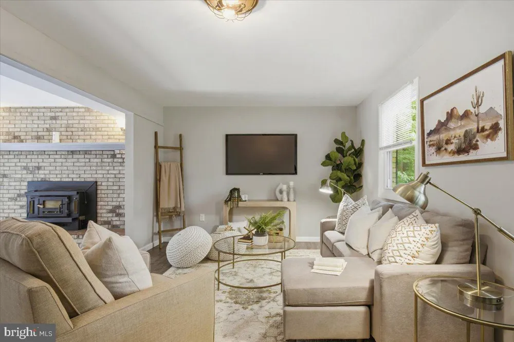 8827 LAFAYETTE DRIVE Owings, MD 20736
