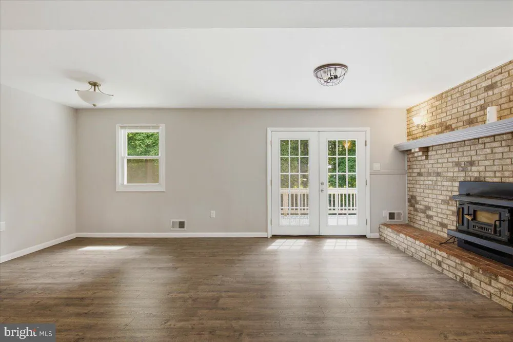 8827 LAFAYETTE DRIVE Owings, MD 20736