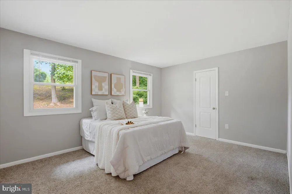 8827 LAFAYETTE DRIVE Owings, MD 20736