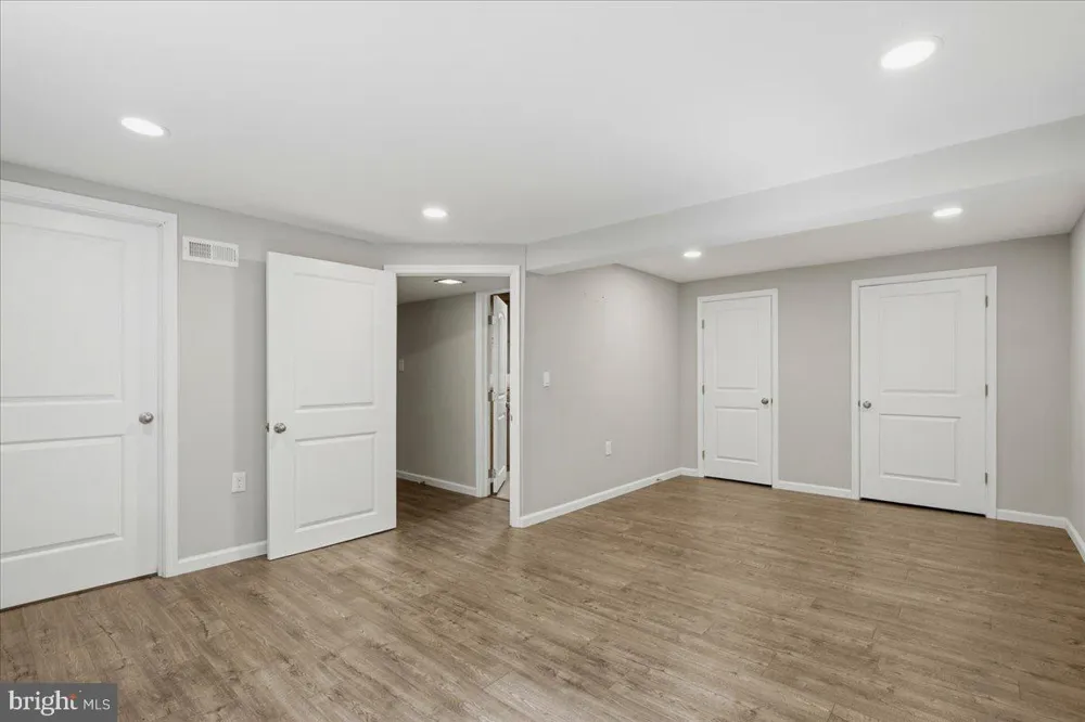 8827 LAFAYETTE DRIVE Owings, MD 20736