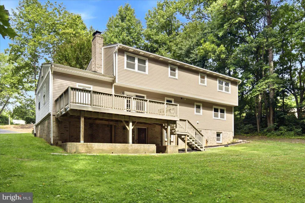 8827 LAFAYETTE DRIVE Owings, MD 20736