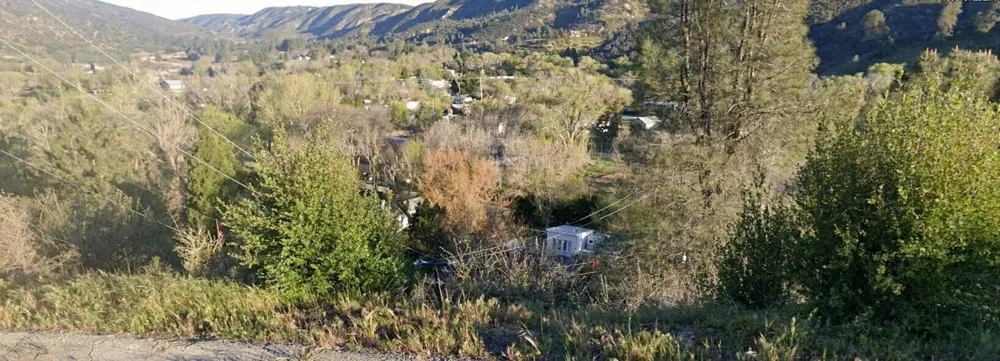 Austin Way Vic Sylvan Drive Lake Hughes, CA 93532