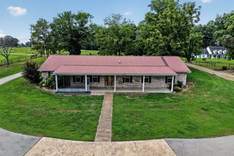 5520 Academy Rd