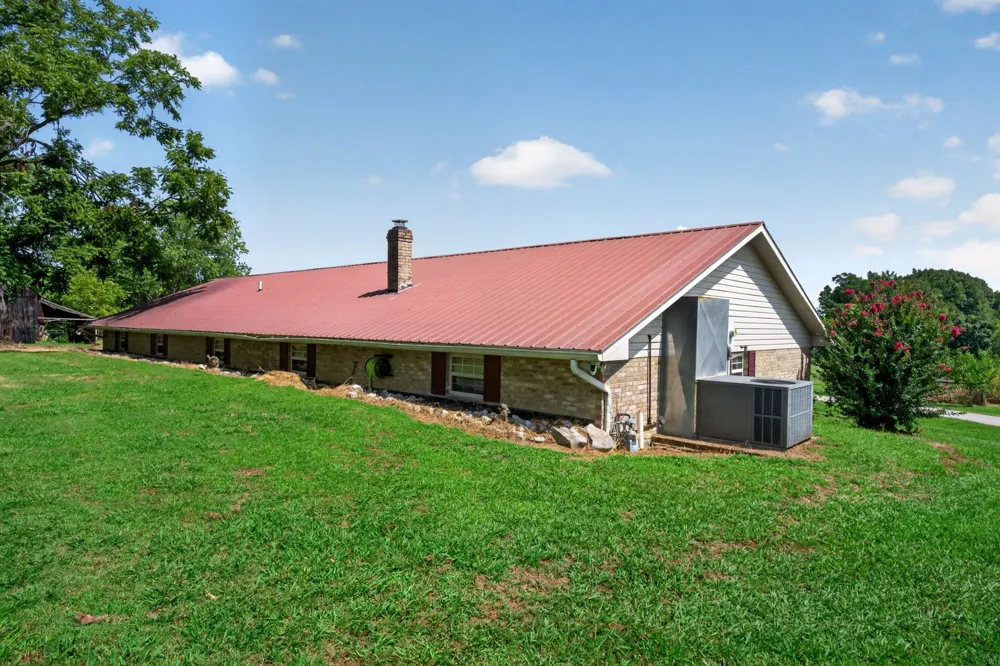 5520 Academy Rd Cookeville, TN 38506