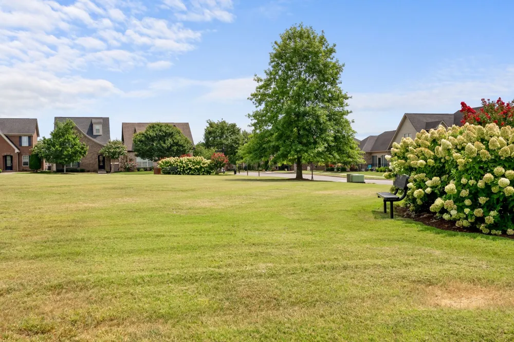 1068 Ambling Way Gallatin, TN 37066