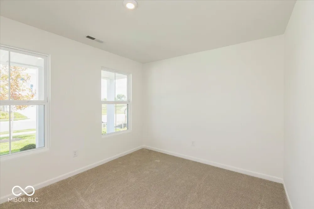 859 Oakleaf Drive Greenfield, IN 46140