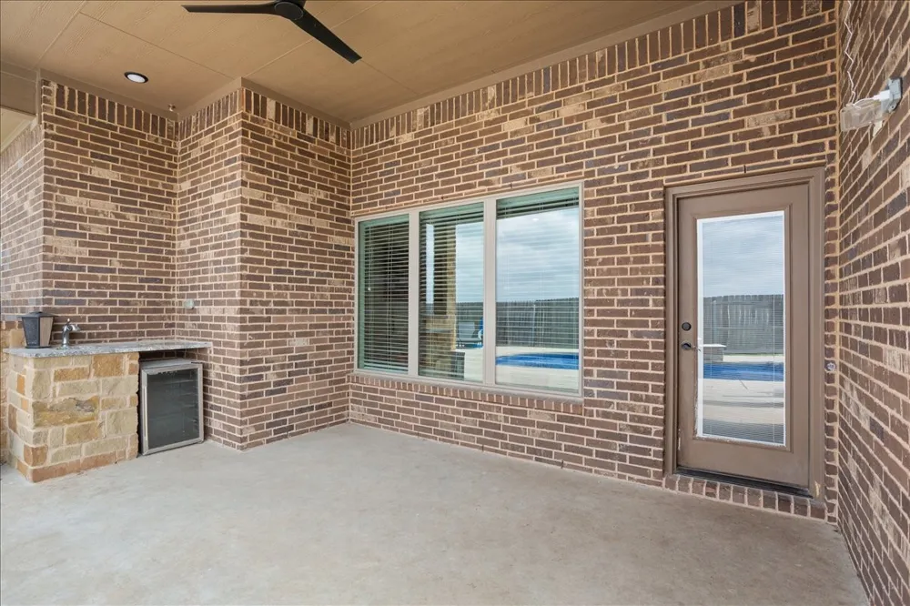 502 Oak Drive Troy, TX 76579