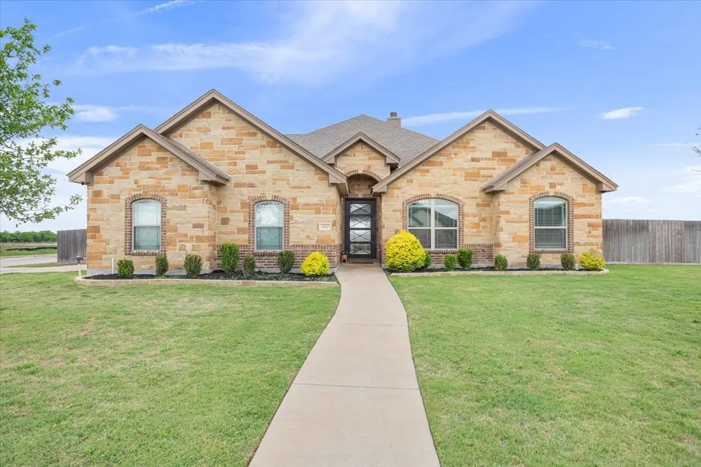 502 Oak Drive Troy, TX 76579