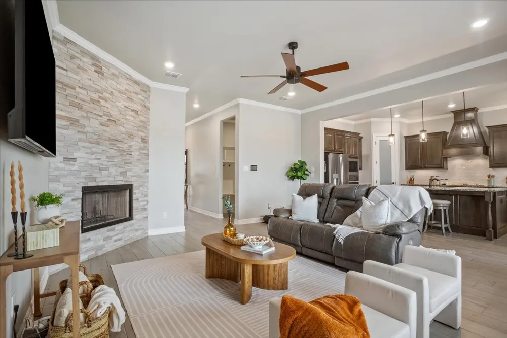 502 Oak Drive Troy, TX 76579