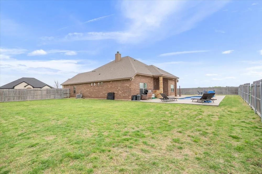 502 Oak Drive Troy, TX 76579