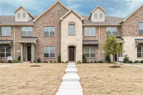 3708 Lantern Lane