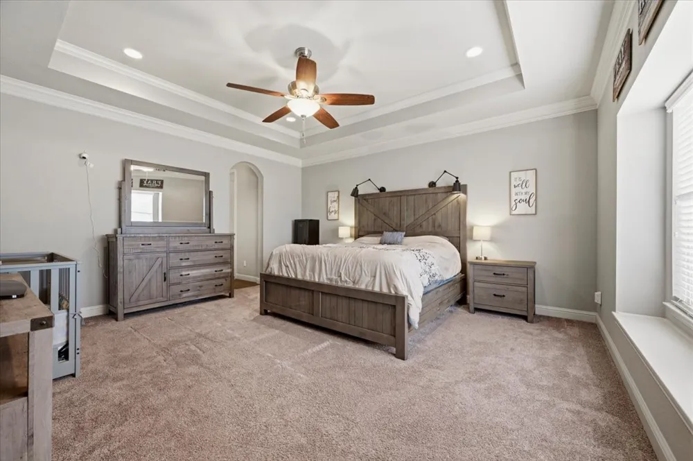 825 Broadhead Road Waxahachie, TX 75165