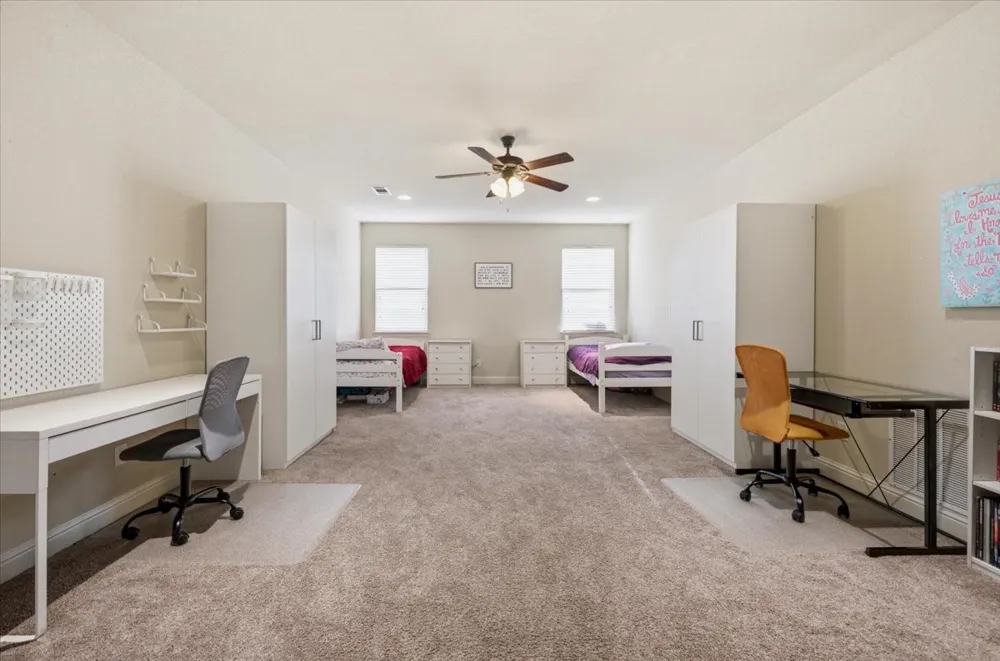 825 Broadhead Road Waxahachie, TX 75165