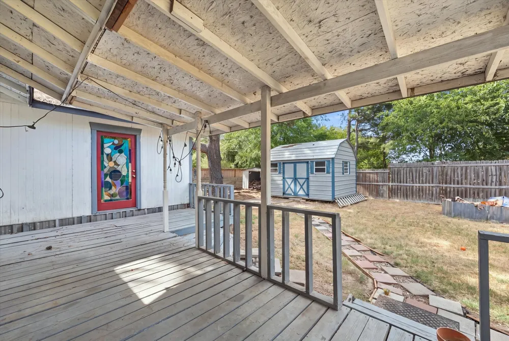 142 Iowa Place Van, TX 75790