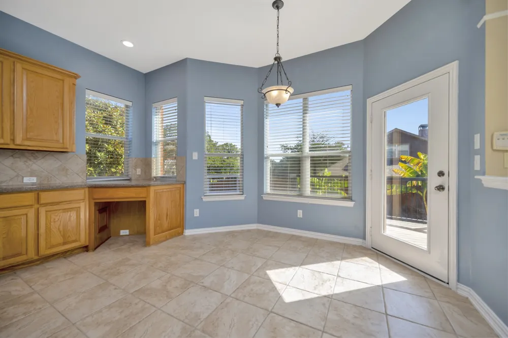 956 Water Oak Drive Grapevine, TX 76051