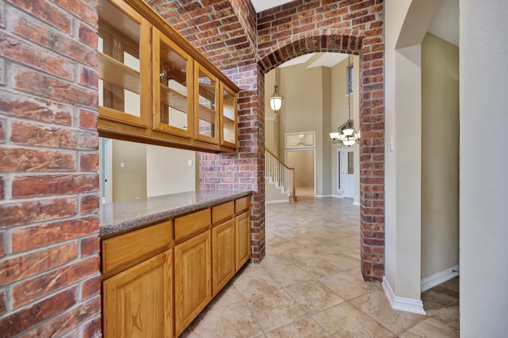 956 Water Oak Drive Grapevine, TX 76051