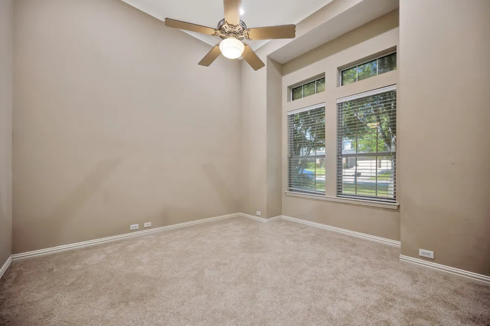 956 Water Oak Drive Grapevine, TX 76051