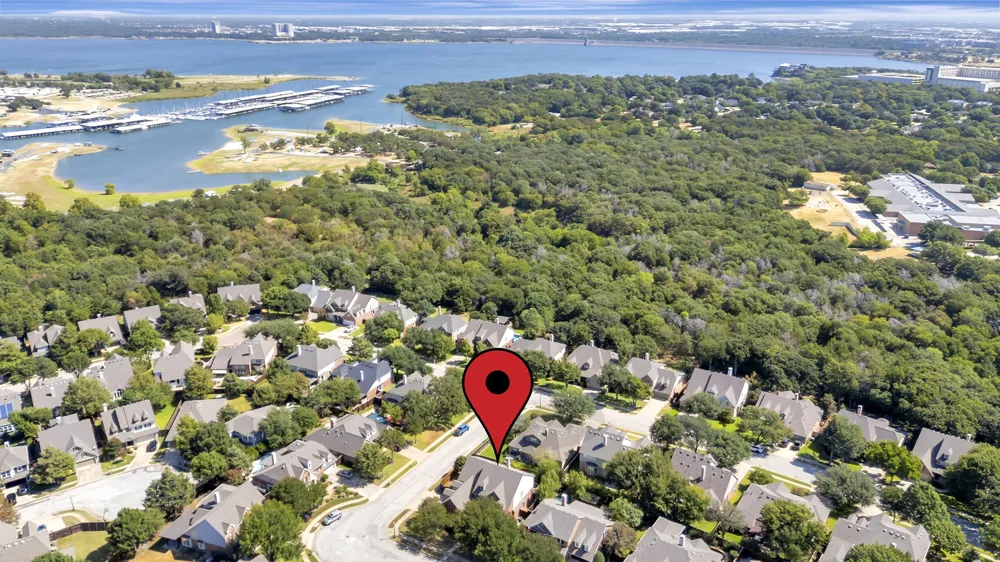 956 Water Oak Drive Grapevine, TX 76051