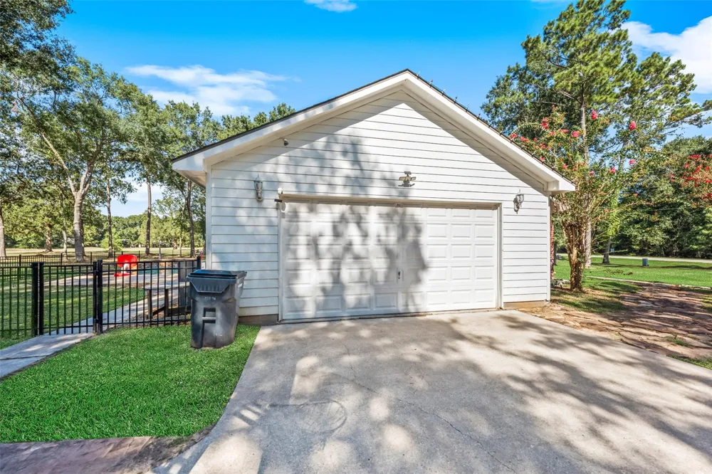 26722 Winding River Trail Huffman, TX 77336