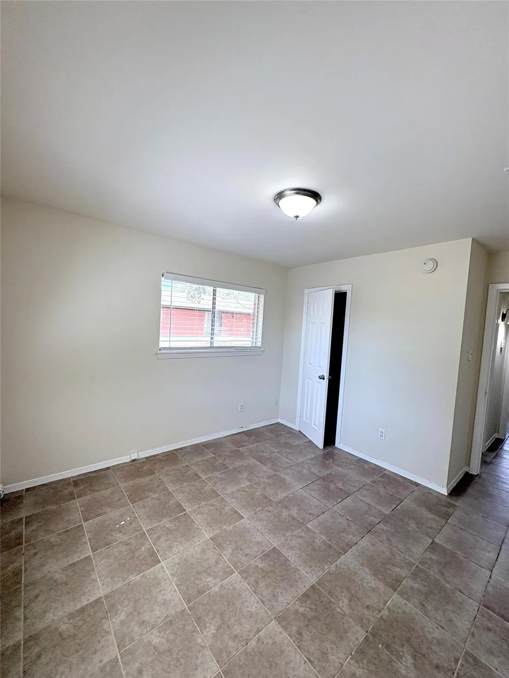 1120 3rd Street Hempstead, TX 77445