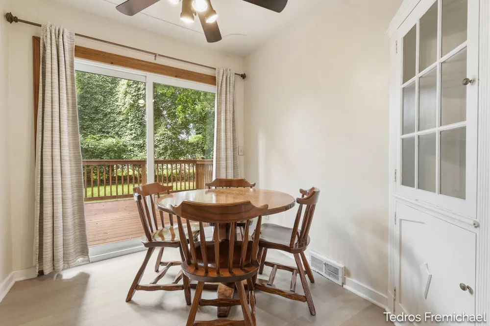 3372 Evert Street NW Grand Rapids, MI 49534