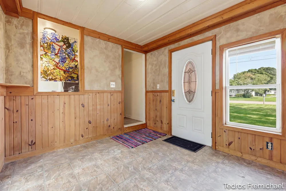 3372 Evert Street NW Grand Rapids, MI 49534