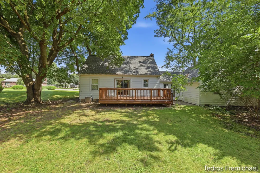 3372 Evert Street NW Grand Rapids, MI 49534