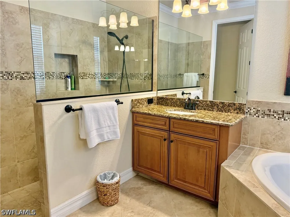Veneto Lane #43 Naples, FL 34113