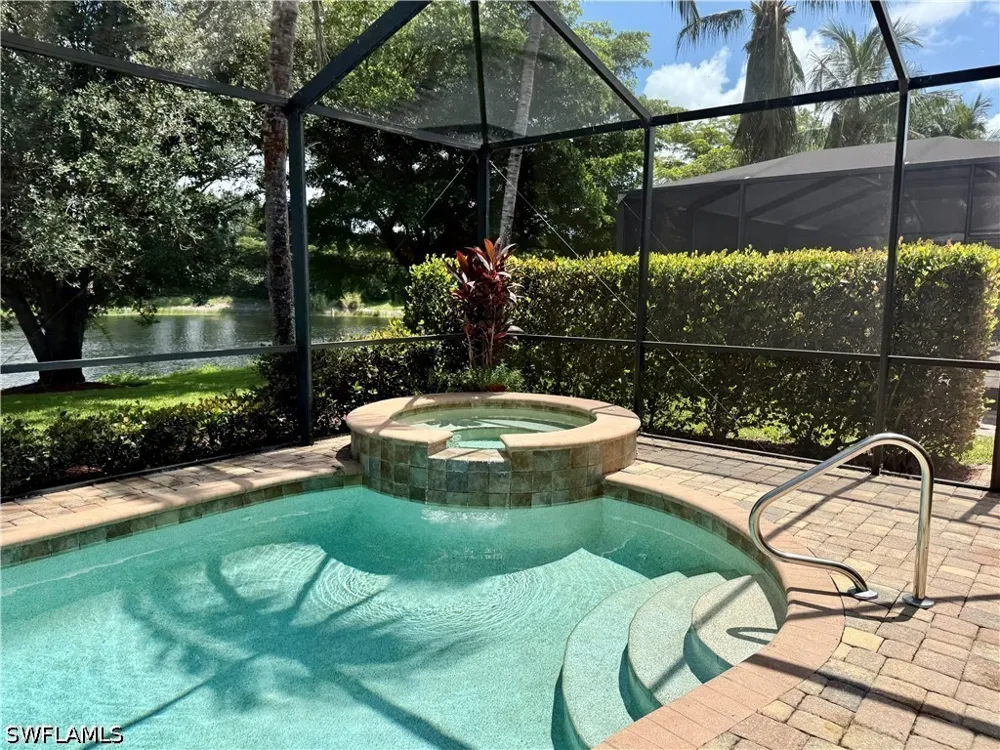 Veneto Lane #43 Naples, FL 34113