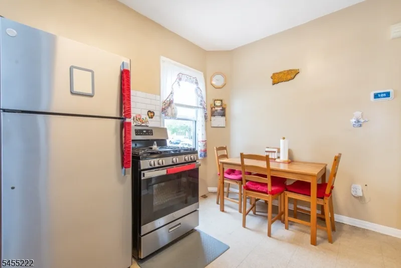 520 Madison Ave Paterson City, NJ 07514