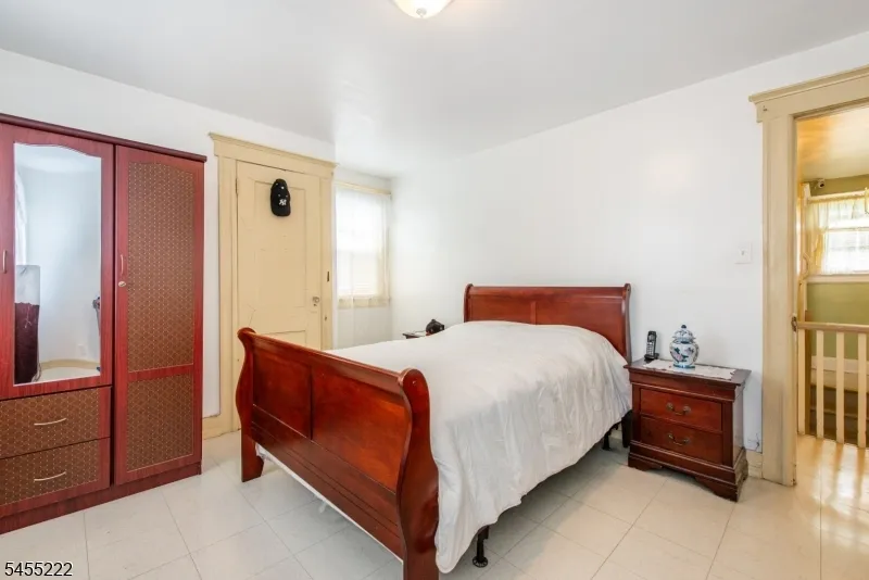 520 Madison Ave Paterson City, NJ 07514