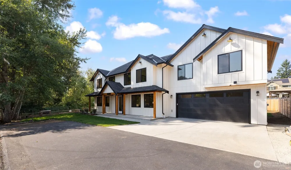 20101 75th Avenue NE Kenmore, WA 98028