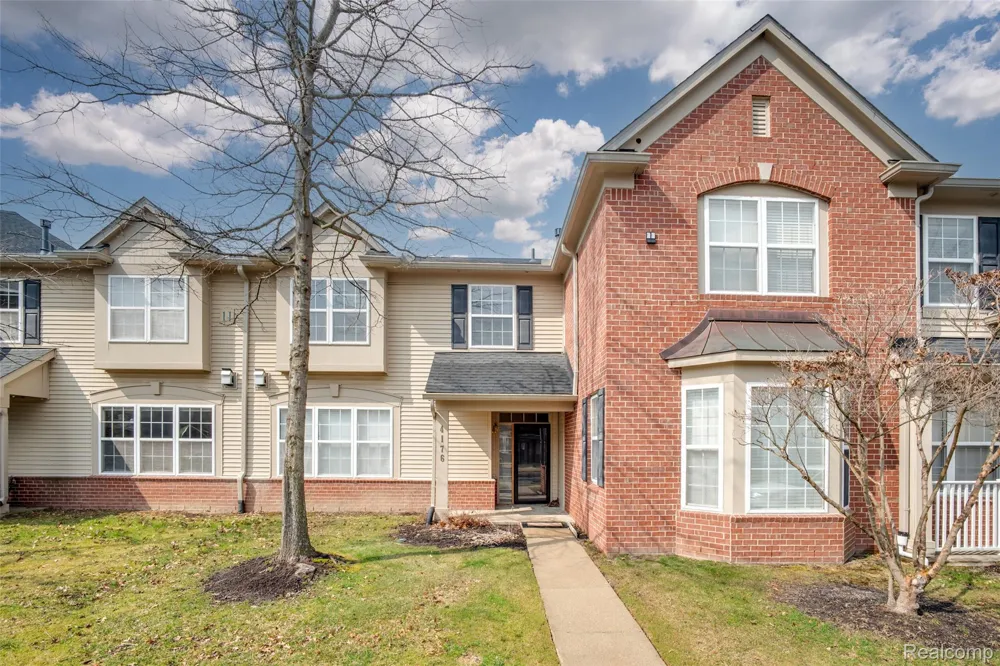 4176 Elizabeth Avenue Canton Charter Township, MI 48188