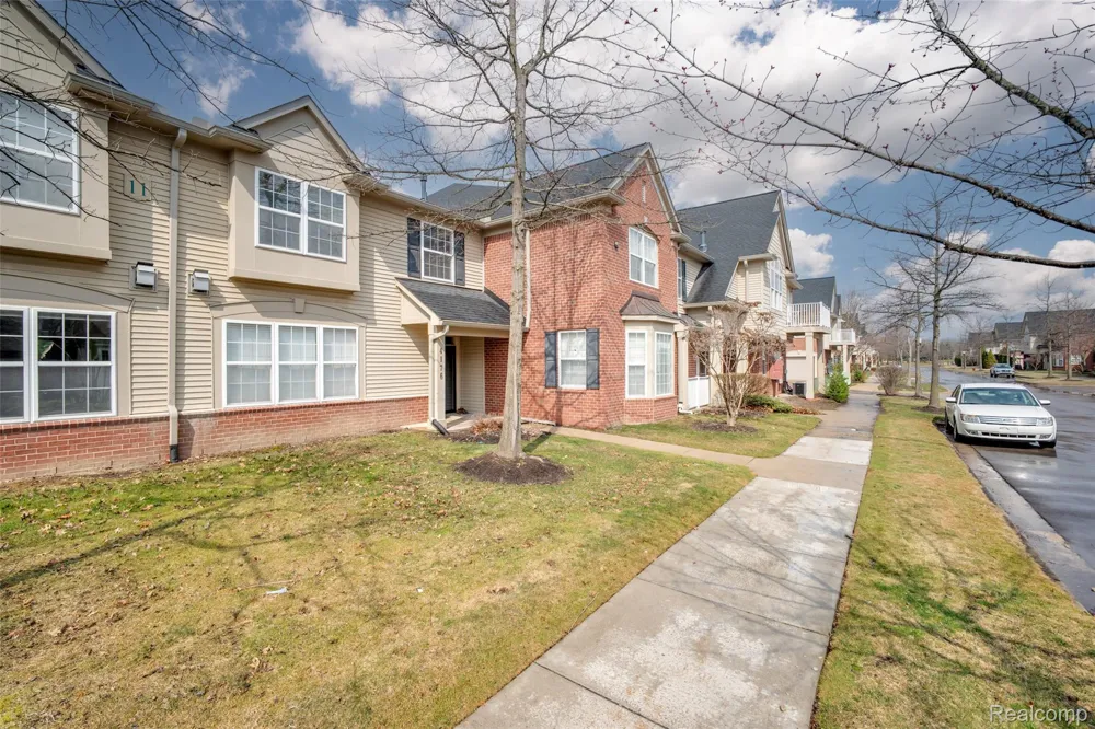 4176 Elizabeth Avenue Canton Charter Township, MI 48188