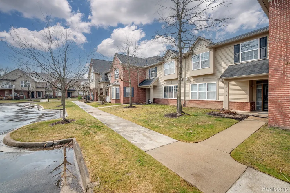 4176 Elizabeth Avenue Canton Charter Township, MI 48188