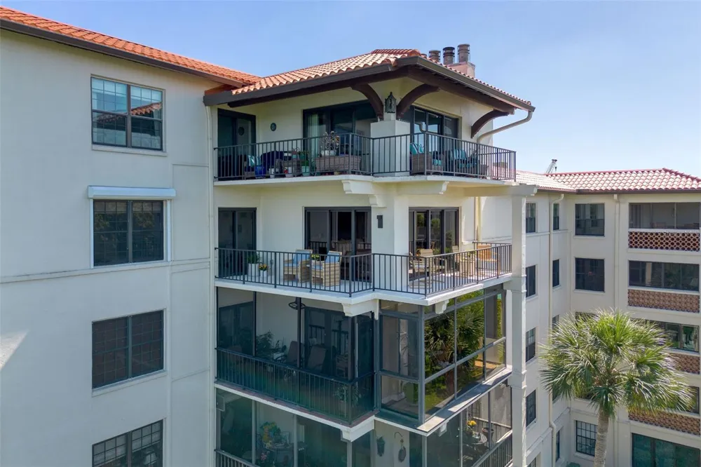 106 S INTERLACHEN AVENUE #518 Winter Park, FL 32789