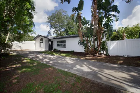 2720 STATE ROAD 590