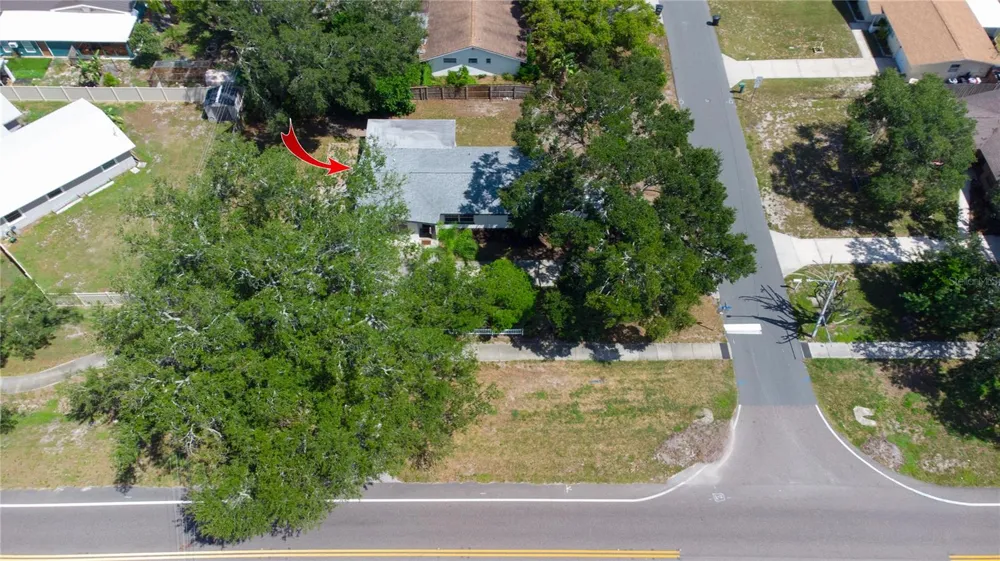 2720 STATE ROAD 590 Clearwater, FL 33759