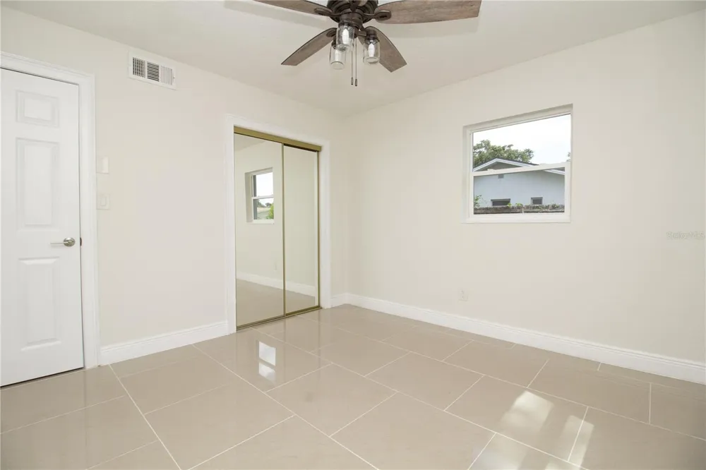 2720 STATE ROAD 590 Clearwater, FL 33759