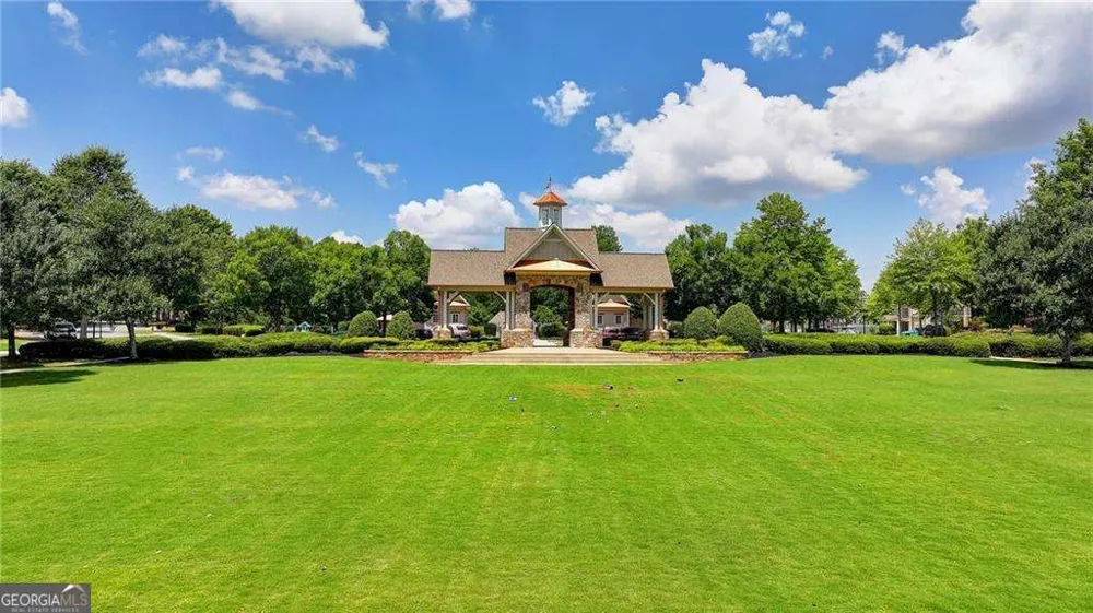 2339 Village Grove DR Suwanee, GA 30024