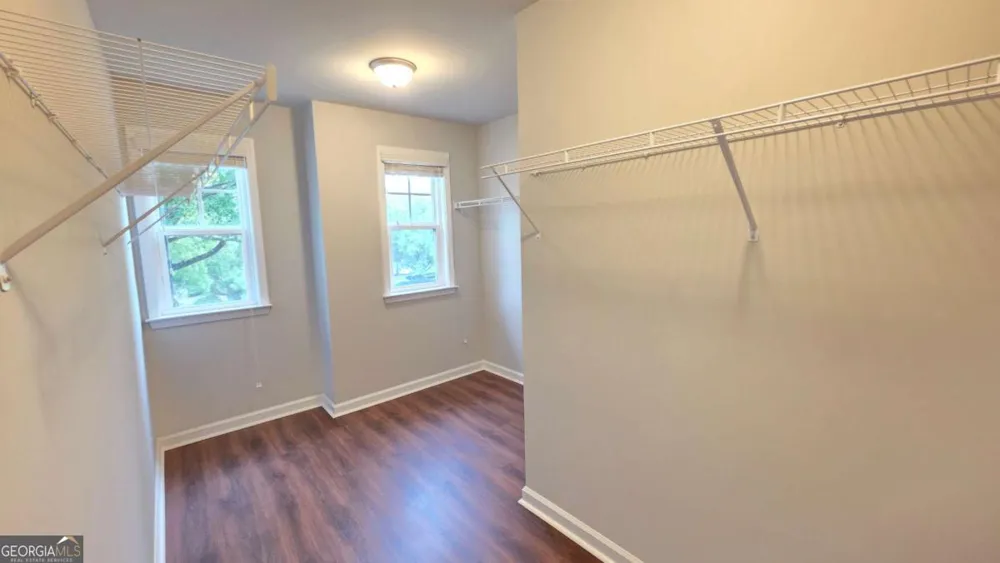 2339 Village Grove DR Suwanee, GA 30024