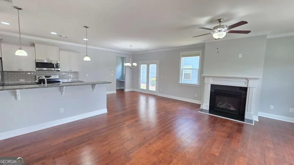 2339 Village Grove DR Suwanee, GA 30024