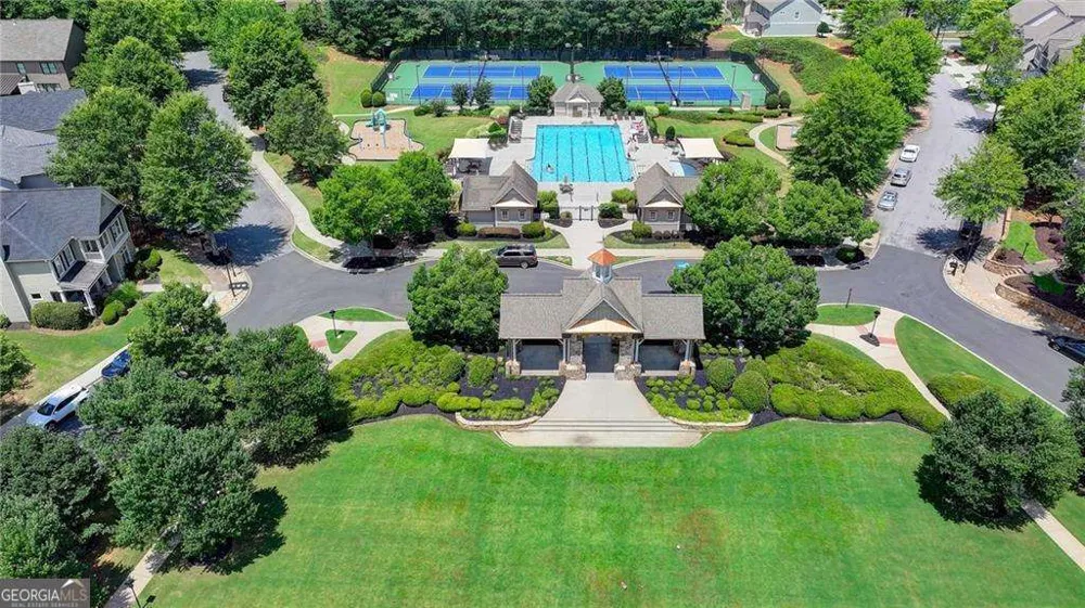 2339 Village Grove DR Suwanee, GA 30024