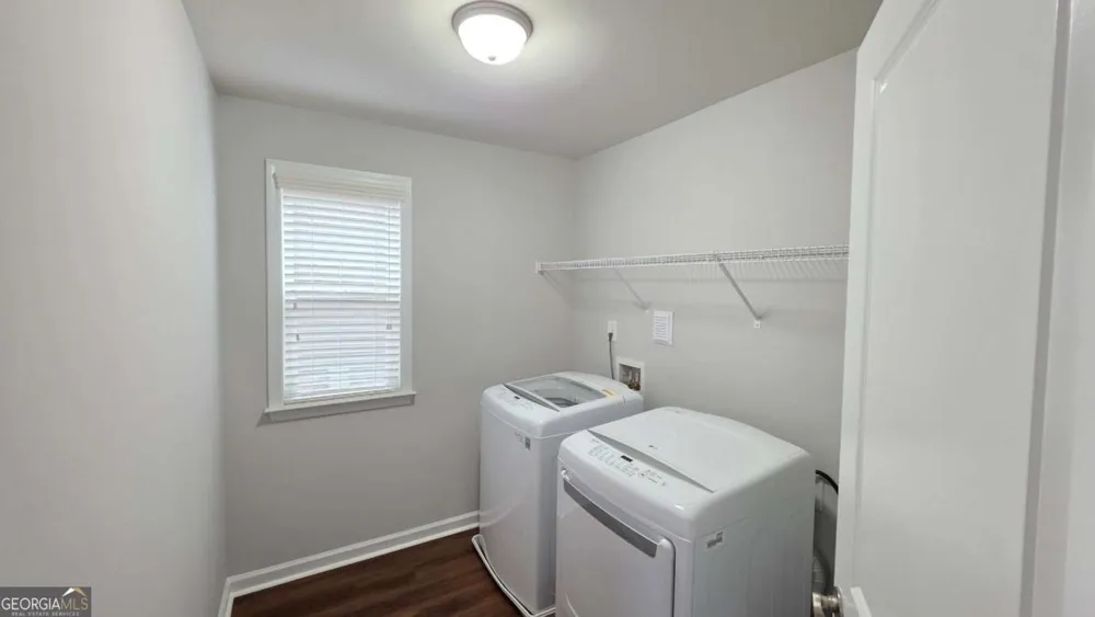 2339 Village Grove DR Suwanee, GA 30024